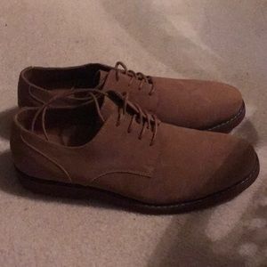 GBX Men’s dress shoes